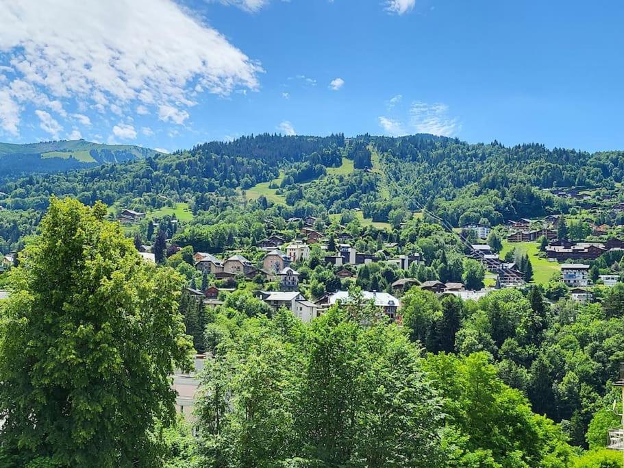 Appartement Dans Chalet Avec Piscine Couverte Saint-Gervais-les-Bains Exterior photo