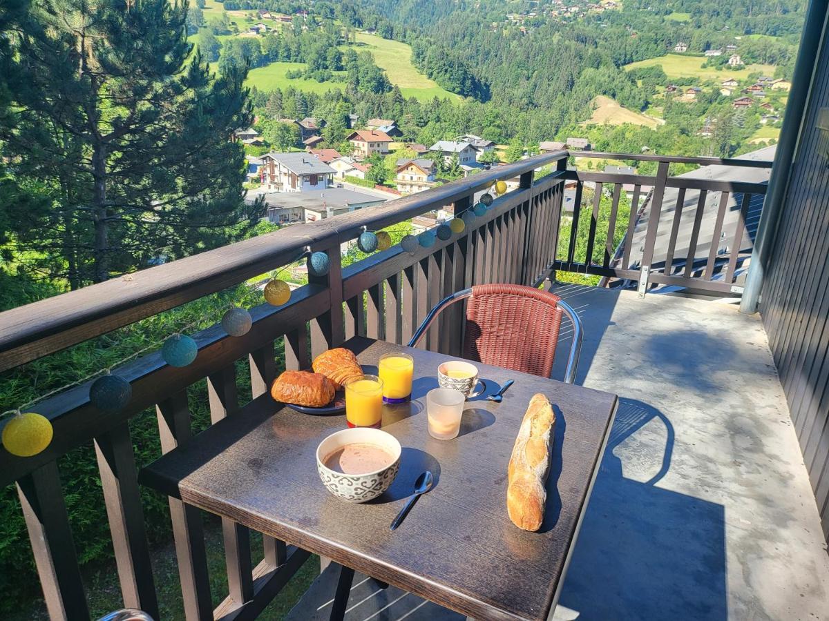 Appartement Dans Chalet Avec Piscine Couverte Saint-Gervais-les-Bains Exterior photo
